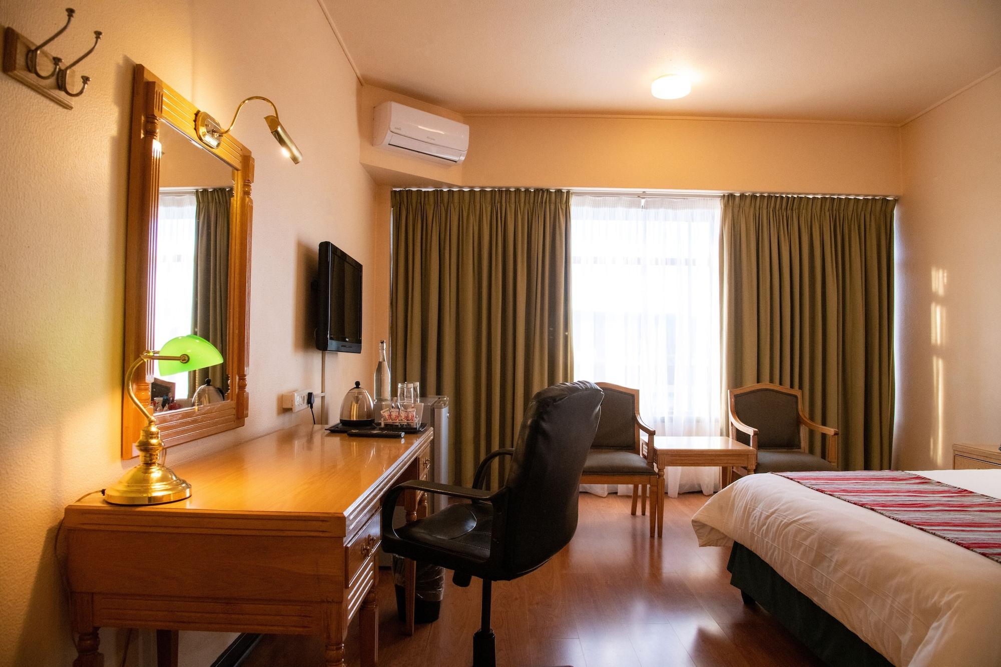 Bon Hotel Bloemfontein Central Exterior photo